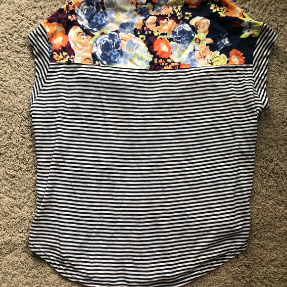 COPY - Splendid top - size M - Picture 4 of 4